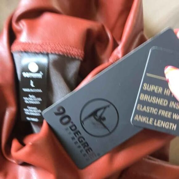 Activewear Bundle Gymshark, Athleta, Lululemon, Free People Movement Bubblegum P - Picture 9 of 9